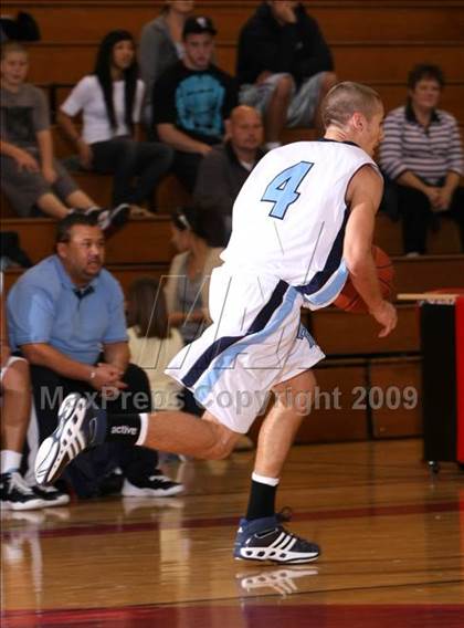 Thumbnail 1 in Verbum Dei vs. North (Sea Hawk Classic) photogallery.