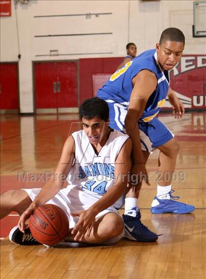 Thumbnail 3 in Verbum Dei vs. North (Sea Hawk Classic) photogallery.