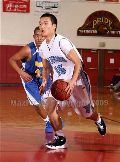 Thumbnail 2 in Verbum Dei vs. North (Sea Hawk Classic) photogallery.