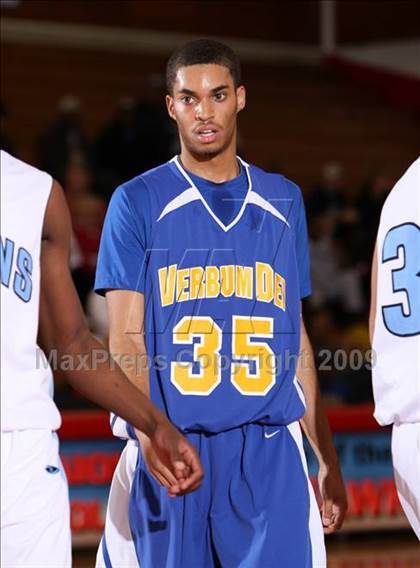 Thumbnail 1 in Verbum Dei vs. North (Sea Hawk Classic) photogallery.