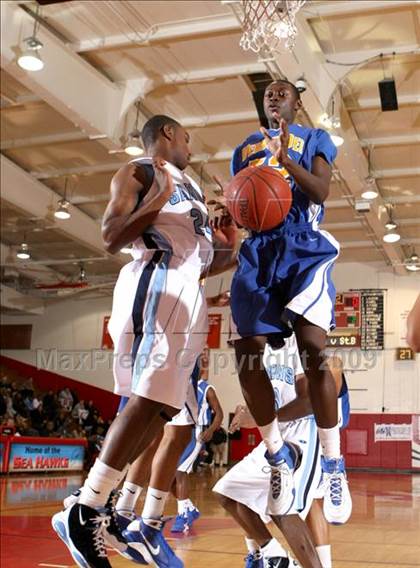 Thumbnail 1 in Verbum Dei vs. North (Sea Hawk Classic) photogallery.
