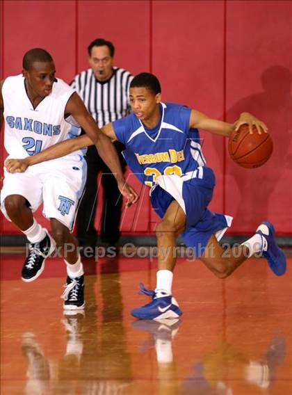Thumbnail 1 in Verbum Dei vs. North (Sea Hawk Classic) photogallery.