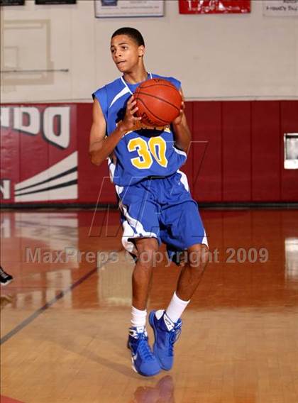 Thumbnail 1 in Verbum Dei vs. North (Sea Hawk Classic) photogallery.