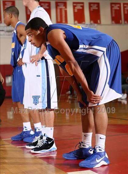 Thumbnail 1 in Verbum Dei vs. North (Sea Hawk Classic) photogallery.