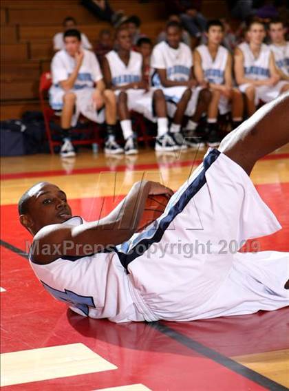 Thumbnail 1 in Verbum Dei vs. North (Sea Hawk Classic) photogallery.