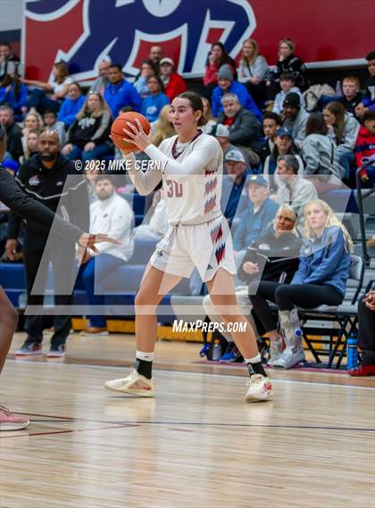 Thumbnail 2 in Bishop Miege @ St. James Academy photogallery.