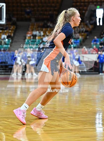 Thumbnail 1 in Legend @ Grandview (CHSAA 6A State Final) photogallery.