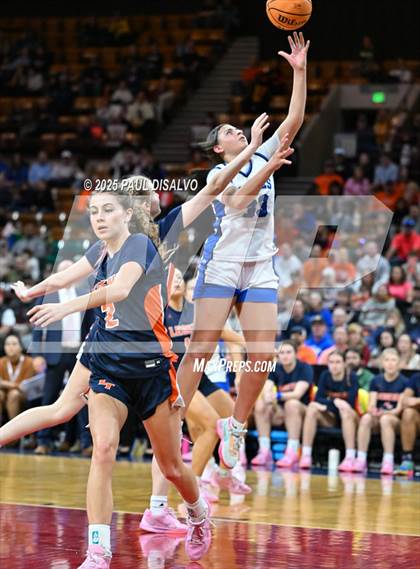 Thumbnail 3 in Legend @ Grandview (CHSAA 6A State Final) photogallery.