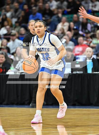Thumbnail 2 in Legend @ Grandview (CHSAA 6A State Final) photogallery.