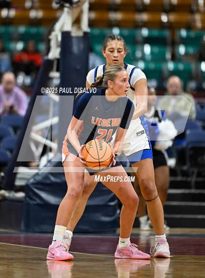 Thumbnail 3 in Legend @ Grandview (CHSAA 6A State Final) photogallery.