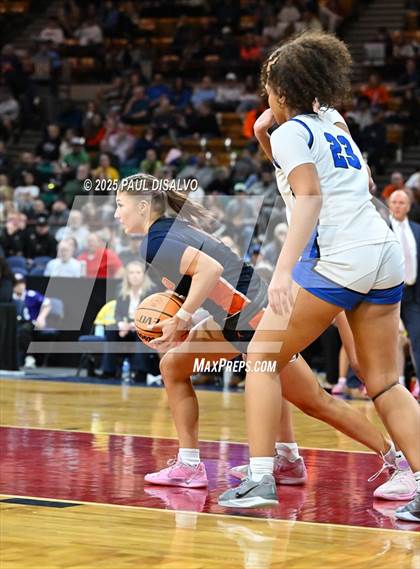 Thumbnail 3 in Legend @ Grandview (CHSAA 6A State Final) photogallery.