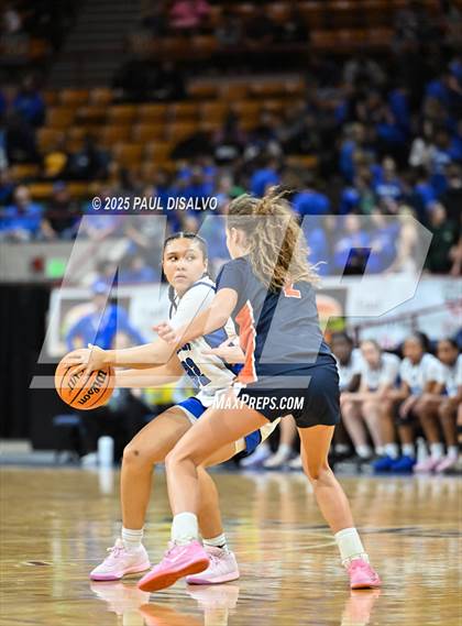 Thumbnail 3 in Legend @ Grandview (CHSAA 6A State Final) photogallery.