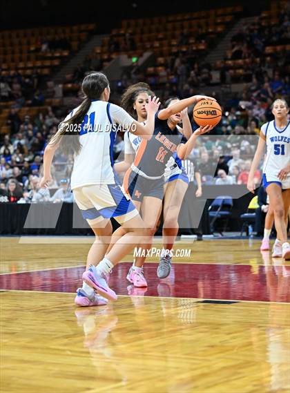 Thumbnail 3 in Legend @ Grandview (CHSAA 6A State Final) photogallery.
