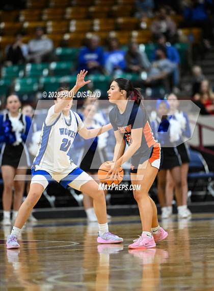 Thumbnail 1 in Legend @ Grandview (CHSAA 6A State Final) photogallery.