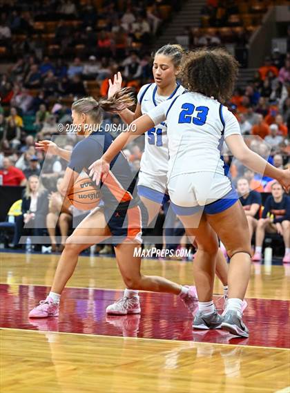 Thumbnail 1 in Legend @ Grandview (CHSAA 6A State Final) photogallery.