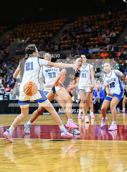 Thumbnail 3 in Legend @ Grandview (CHSAA 6A State Final) photogallery.