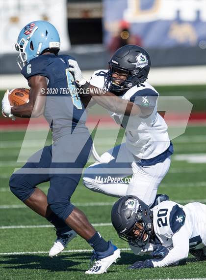 Thumbnail 3 in Pulaski Academy vs. Little Rock Christian Academy (AAA 5A Final) photogallery.