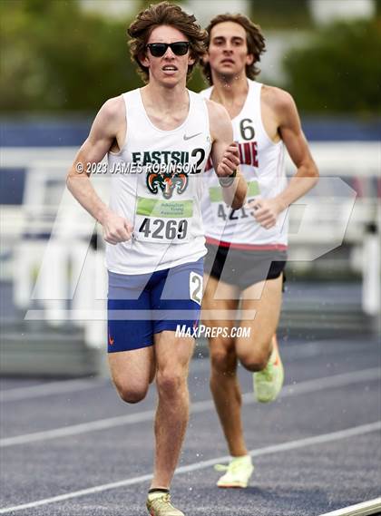 Thumbnail 3 in Bob Hayes Invitational (1600 Meters) photogallery.