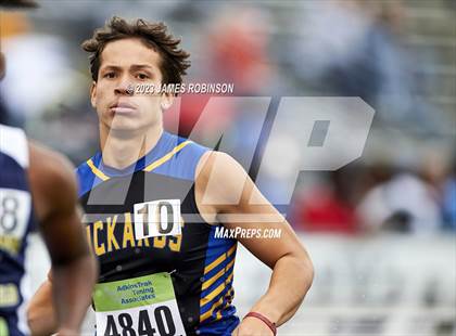 Thumbnail 3 in Bob Hayes Invitational (1600 Meters) photogallery.
