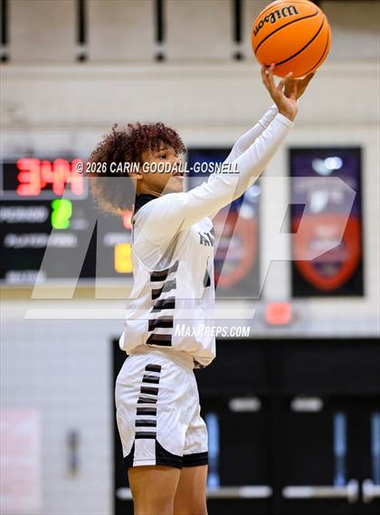 Thumbnail 3 in JV: Dixon @ Havelock photogallery.