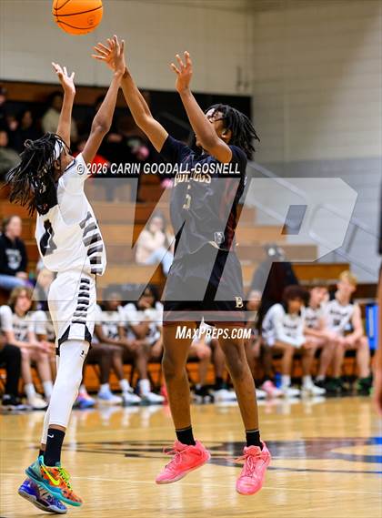 Thumbnail 3 in JV: Dixon @ Havelock photogallery.