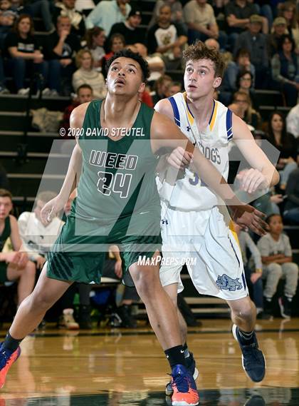 Thumbnail 2 in Weed vs. Fall River (CIF Northern Section D6 Final) photogallery.