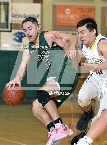 Thumbnail 1 in Weed vs. Fall River (CIF Northern Section D6 Final) photogallery.