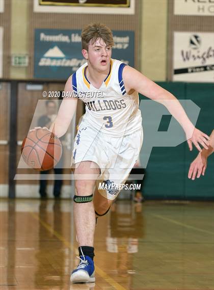 Thumbnail 2 in Weed vs. Fall River (CIF Northern Section D6 Final) photogallery.