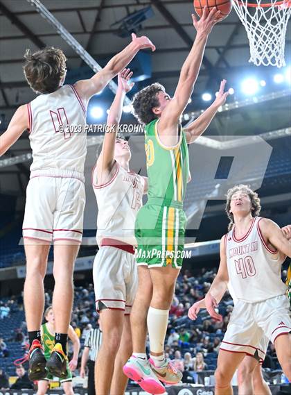Thumbnail 1 in Mount Si vs. Richland (WIAA State Quarterfinal) photogallery.