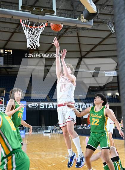 Thumbnail 2 in Mount Si vs. Richland (WIAA State Quarterfinal) photogallery.