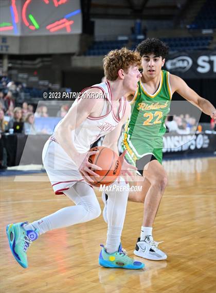 Thumbnail 2 in Mount Si vs. Richland (WIAA State Quarterfinal) photogallery.