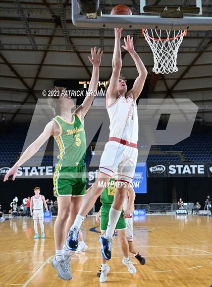 Thumbnail 2 in Mount Si vs. Richland (WIAA State Quarterfinal) photogallery.