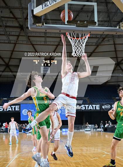 Thumbnail 1 in Mount Si vs. Richland (WIAA State Quarterfinal) photogallery.