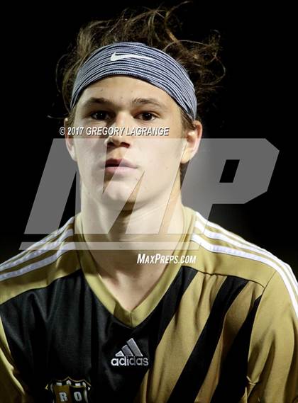 Thumbnail 3 in Rider vs Birdville photogallery.