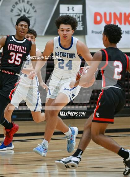 Thumbnail 1 in MacArthur [Douglas] vs Churchill photogallery.