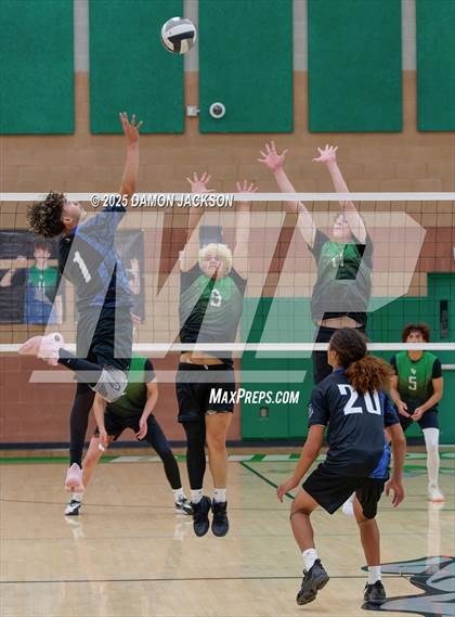 Thumbnail 2 in Desert Pines vs Virgin Valley (NIAA 3A Quarterfinal) photogallery.