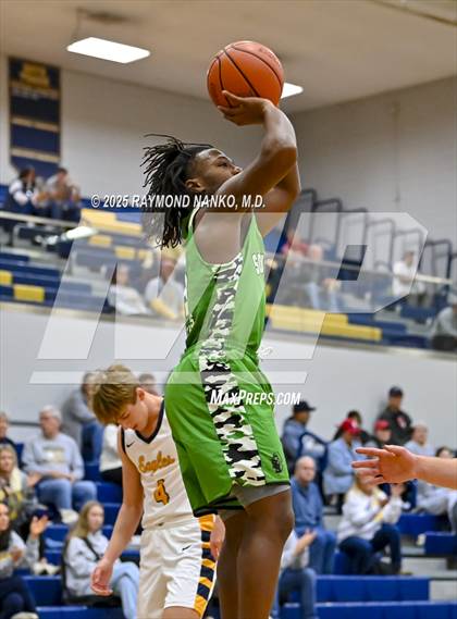 Thumbnail 1 in Fort Wayne South Side @ Delta (Delta Holiday Classic) photogallery.