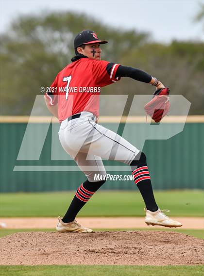 Thumbnail 2 in Parkway @ Captain Shreve photogallery.