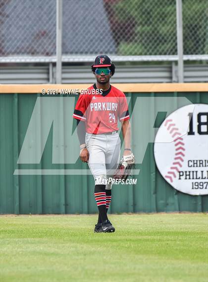 Thumbnail 3 in Parkway @ Captain Shreve photogallery.