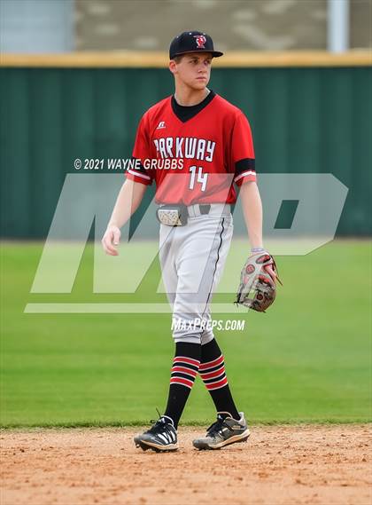 Thumbnail 2 in Parkway @ Captain Shreve photogallery.