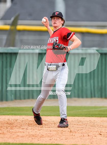 Thumbnail 2 in Parkway @ Captain Shreve photogallery.