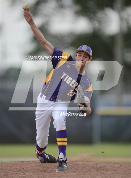 Thumbnail 1 in St. Amant @ Thibodaux photogallery.