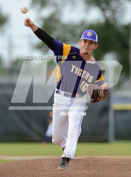 Thumbnail 2 in St. Amant @ Thibodaux photogallery.