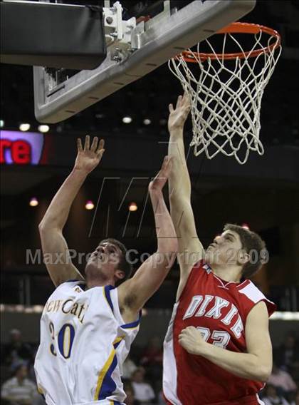 Thumbnail 3 in Dixie Heights vs. Newport Central Catholic (Ninth Region Tournament) photogallery.