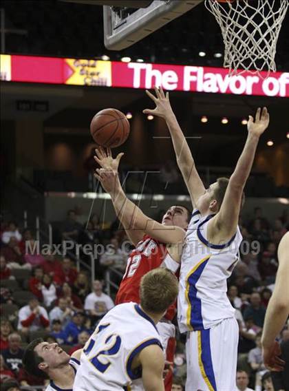 Thumbnail 1 in Dixie Heights vs. Newport Central Catholic (Ninth Region Tournament) photogallery.