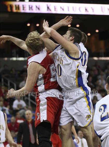 Thumbnail 1 in Dixie Heights vs. Newport Central Catholic (Ninth Region Tournament) photogallery.