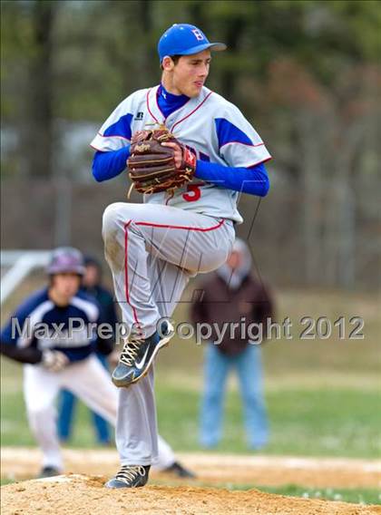 Thumbnail 2 in Bellport @ Eastport-South Manor photogallery.