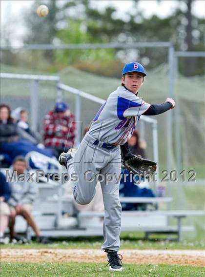 Thumbnail 2 in Bellport @ Eastport-South Manor photogallery.