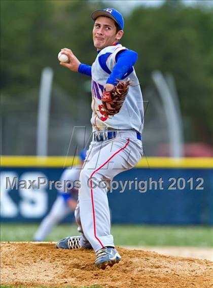 Thumbnail 1 in Bellport @ Eastport-South Manor photogallery.