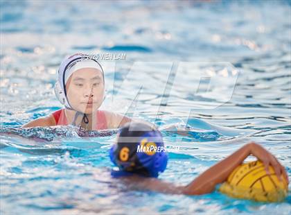 Thumbnail 1 in American @ Foothill photogallery.